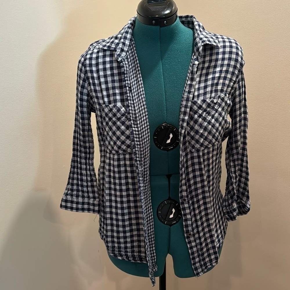 7’s Super Soft Button Up - image 2